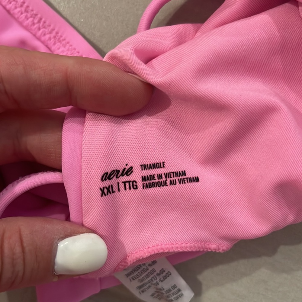 Pink Bikini - Picture 3 of 3